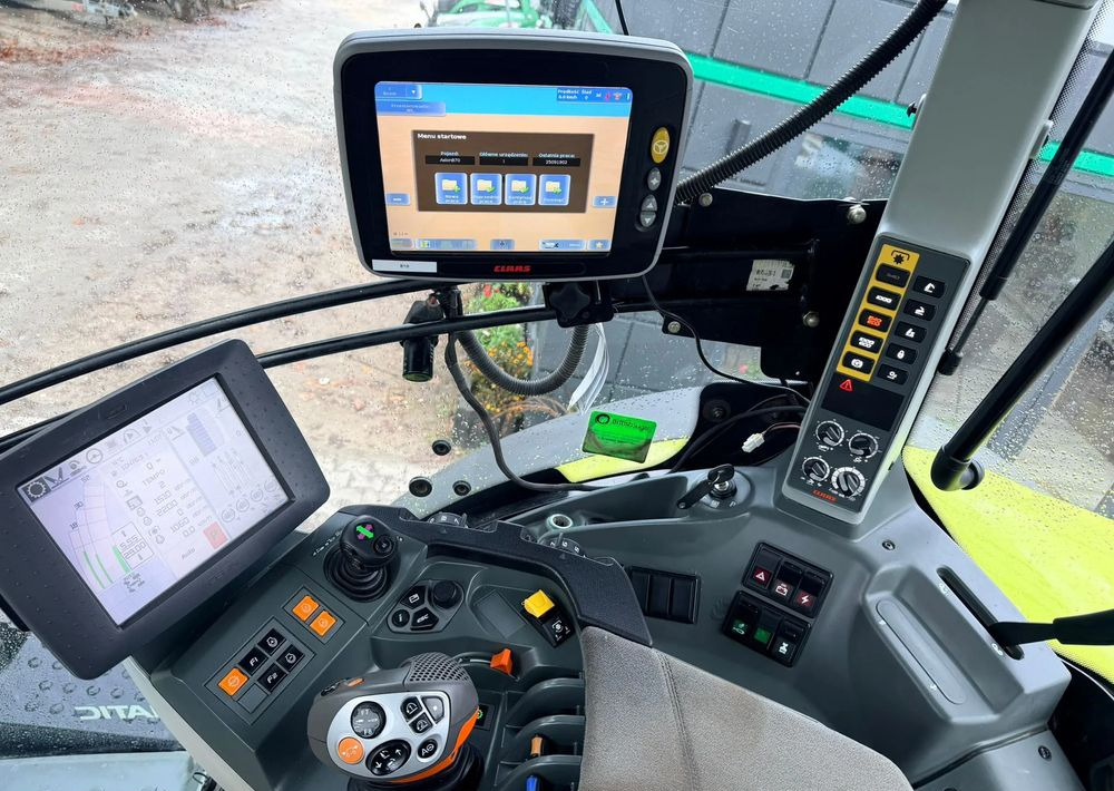 Tractor Claas Axion 870