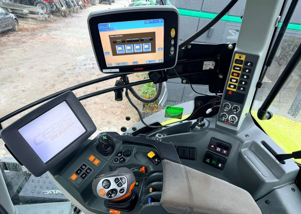 Tractor Claas Axion 870