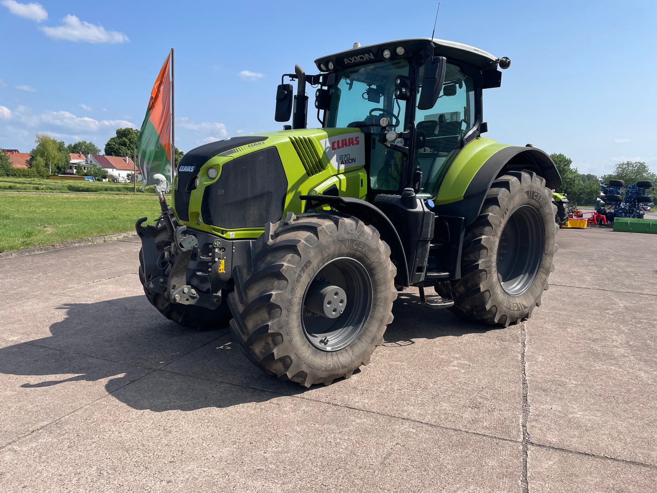 Tractor Claas Axion 870 CMATIC