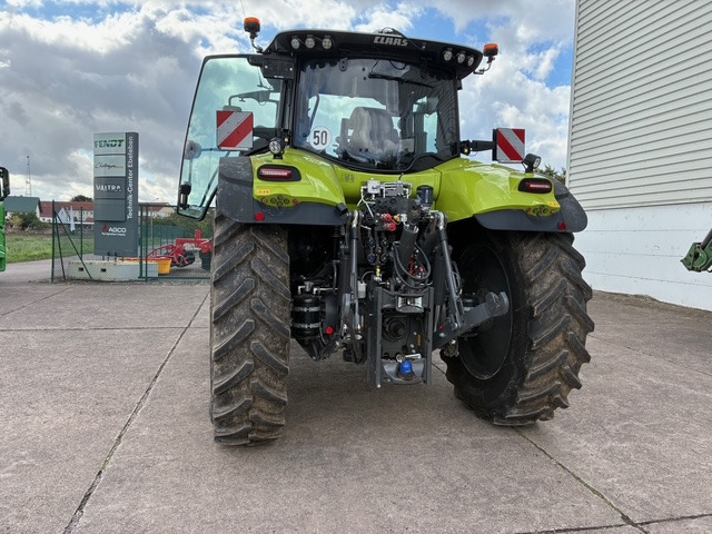Tractor Claas Axion 870 CMATIC