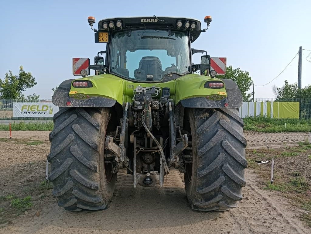 Tractor Claas Axion 870 Cmatic