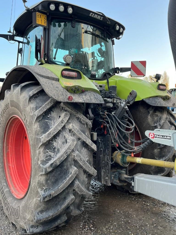 Tractor Claas Axion 870 Cmatic