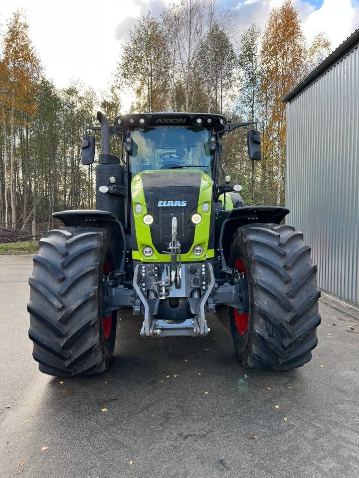 Tractor Claas Axion 920