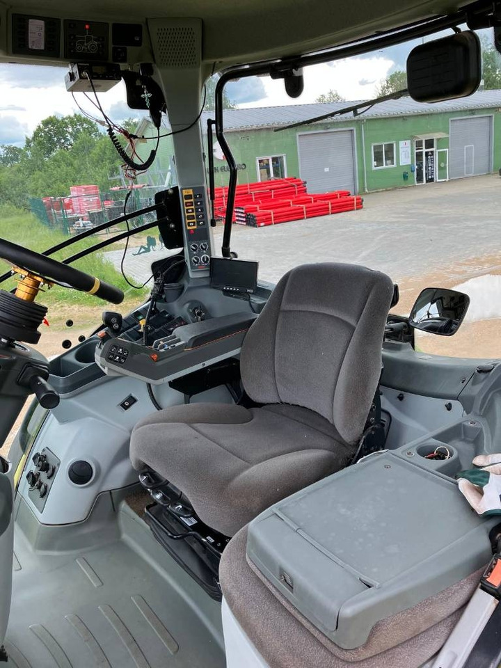 Tractor Claas Axion 920