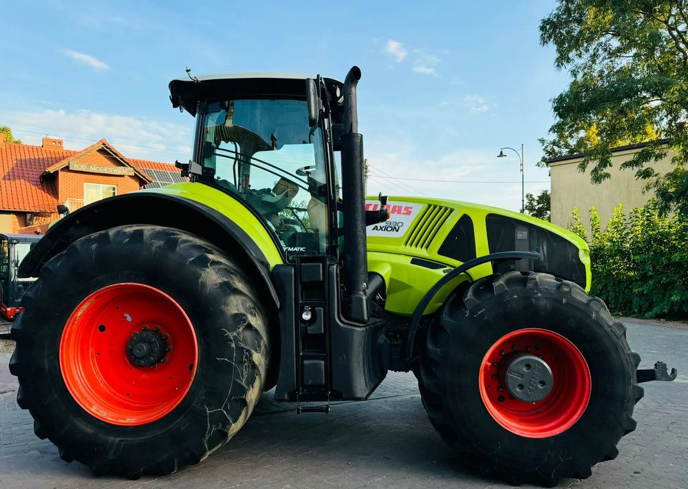 Tractor Claas Axion 930 CMATIC CEBIS