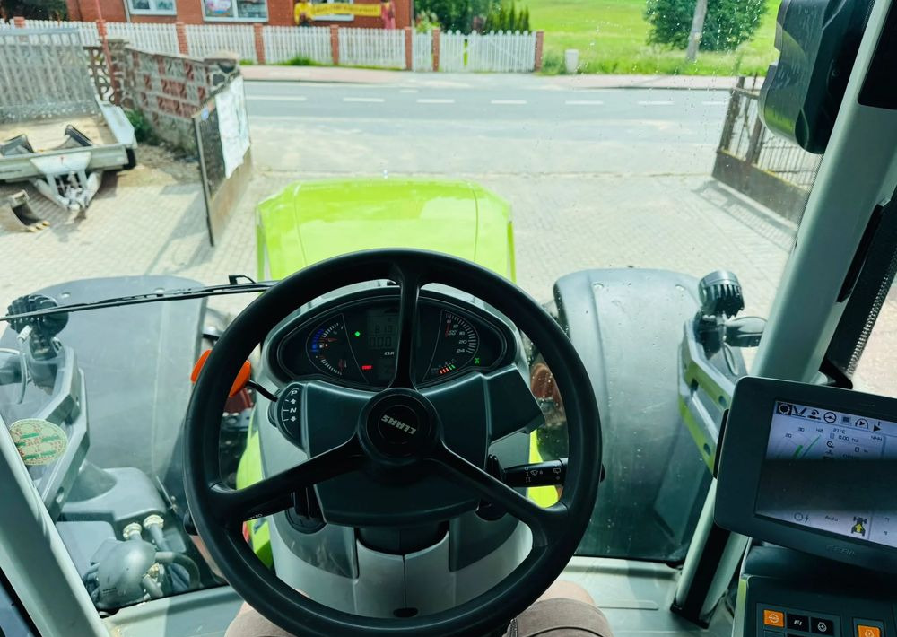 Tractor Claas Axion 930 CMATIC CEBIS