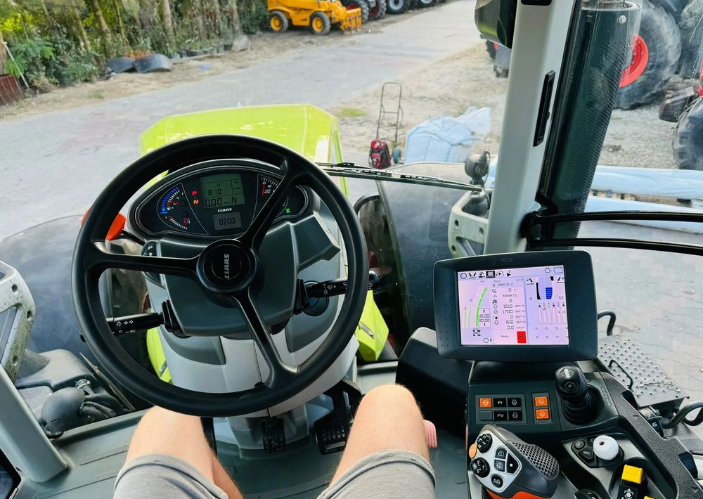 Tractor Claas Axion 930 CMATIC CEBIS