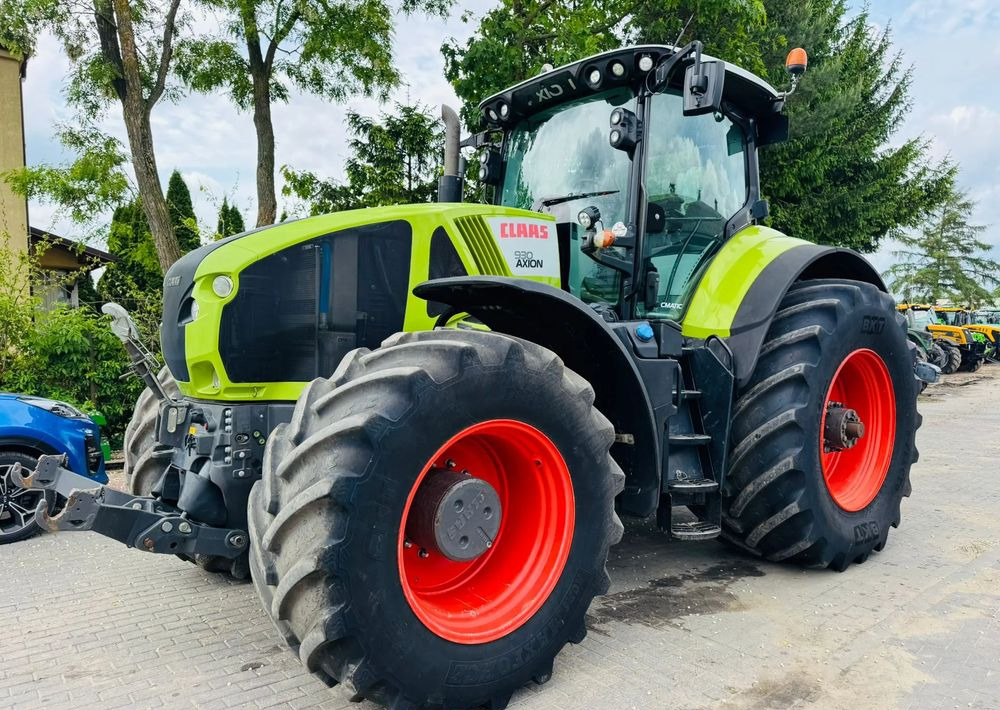 Tractor Claas Axion 930 CMATIC CEBIS