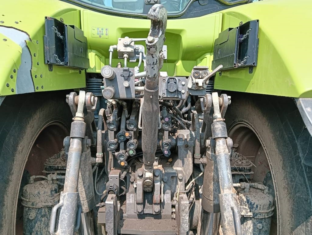 Tractor Claas Axion 930 Cmatic