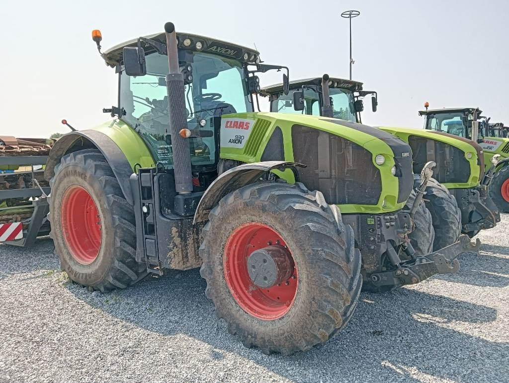 Tractor Claas Axion 930 Cmatic