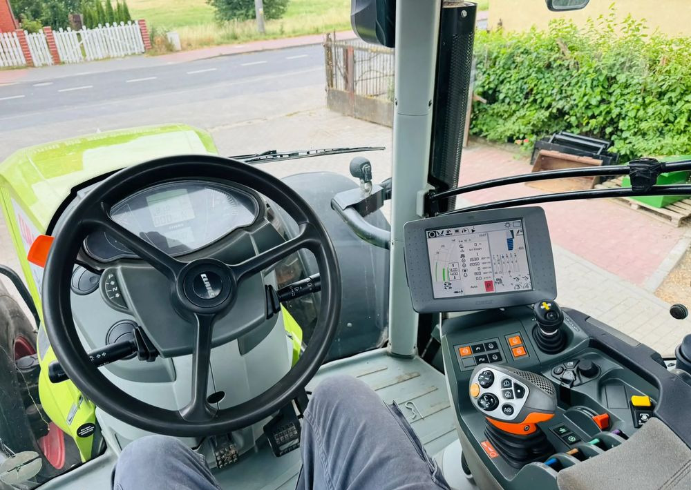 Tractor Claas Axion 940 CMATIC CEBIS