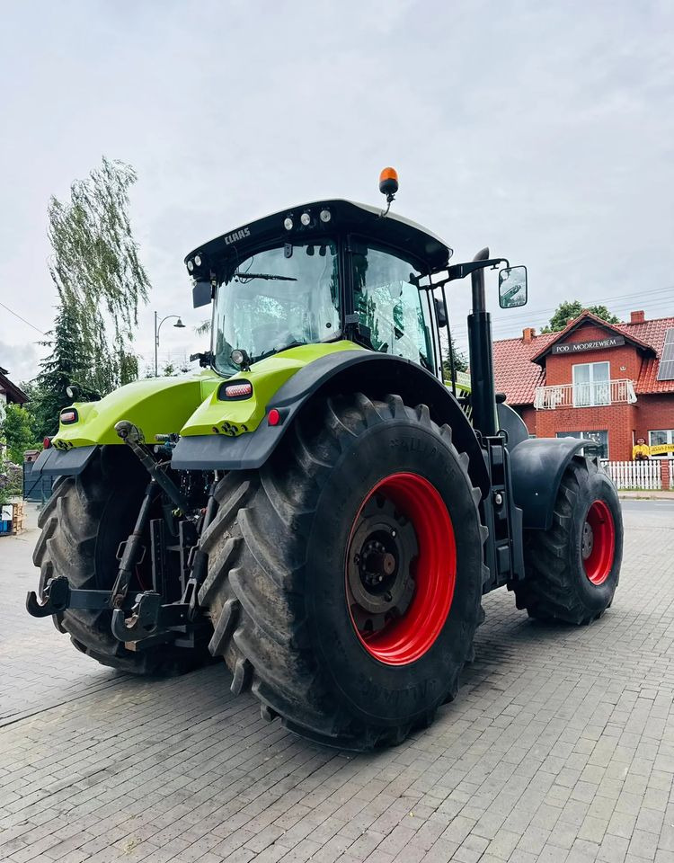 Tractor Claas Axion 940 CMATIC CEBIS