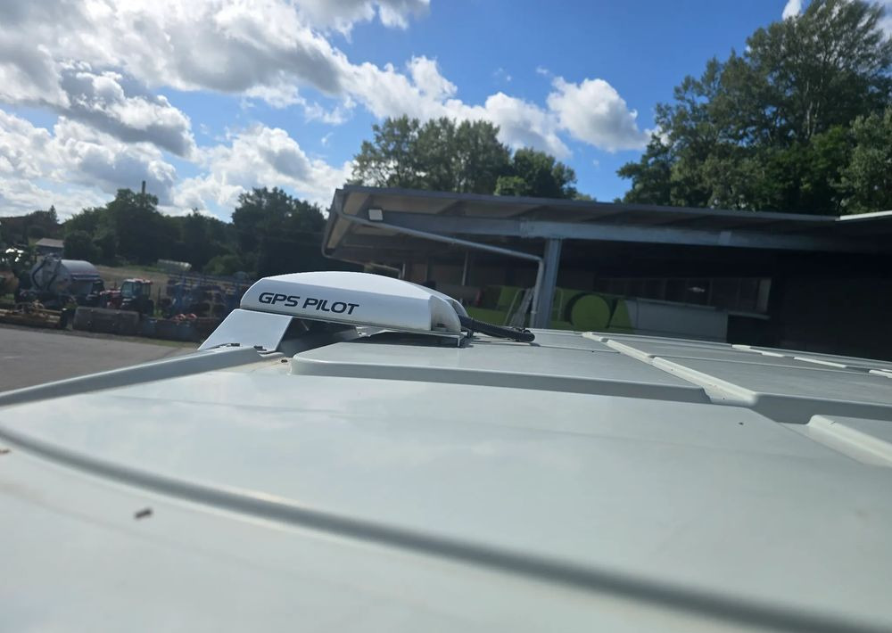 Tractor Claas Axion 940 Cmatic