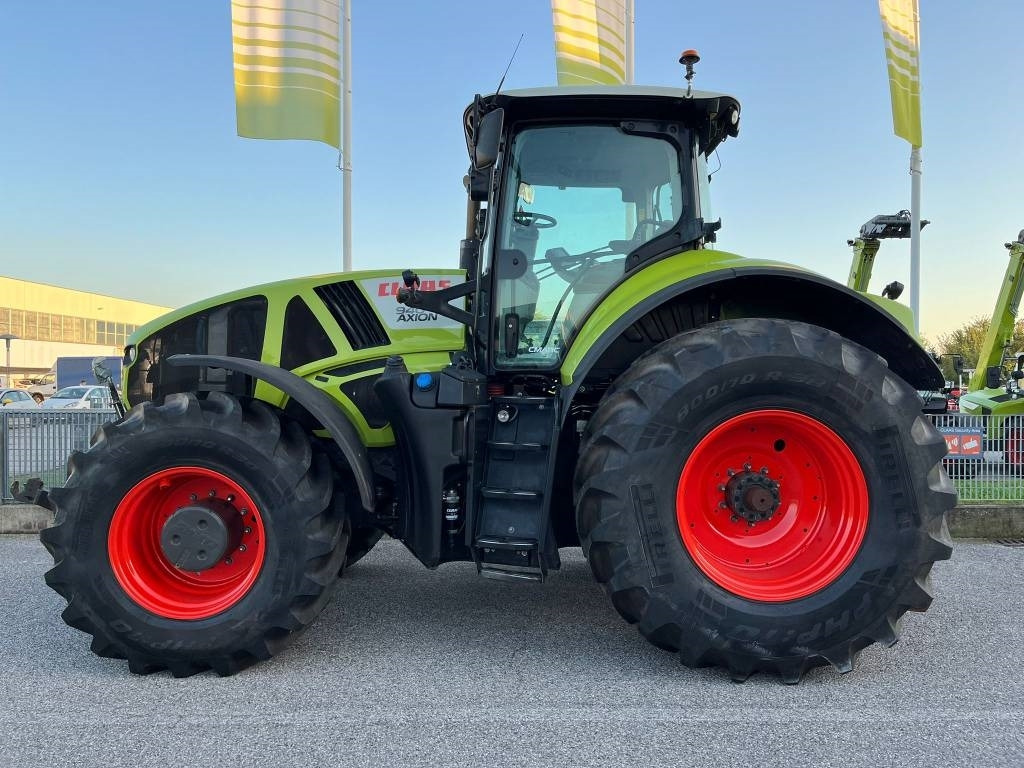 Tractor Claas Axion 940 Cmatic