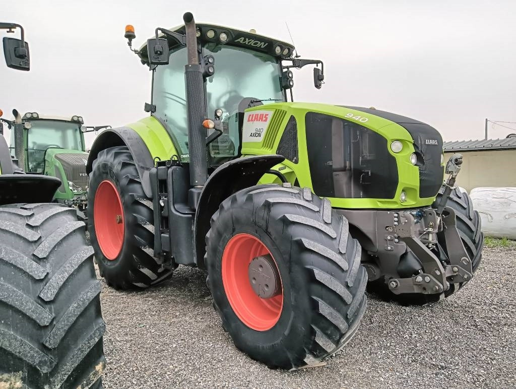 Tractor Claas Axion 940 Cmatic