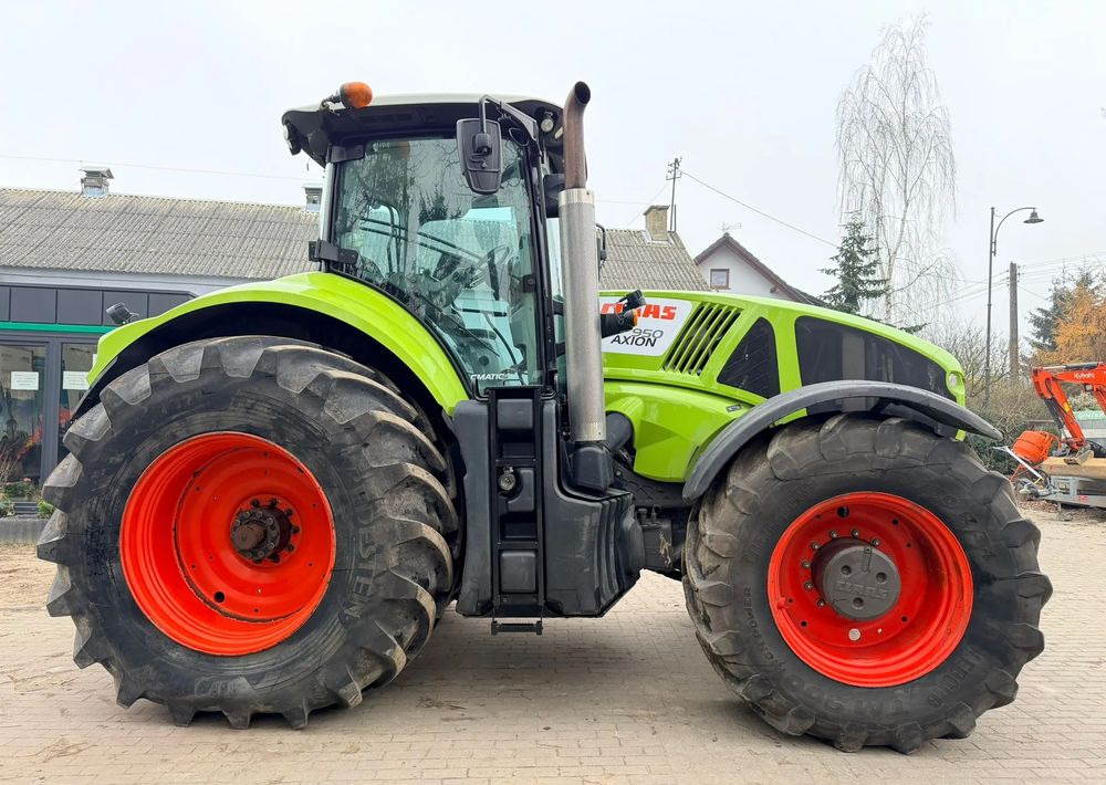 Tractor Claas Axion 950