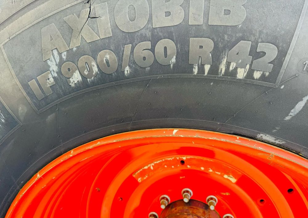 Tractor Claas Axion 950 CMATIC