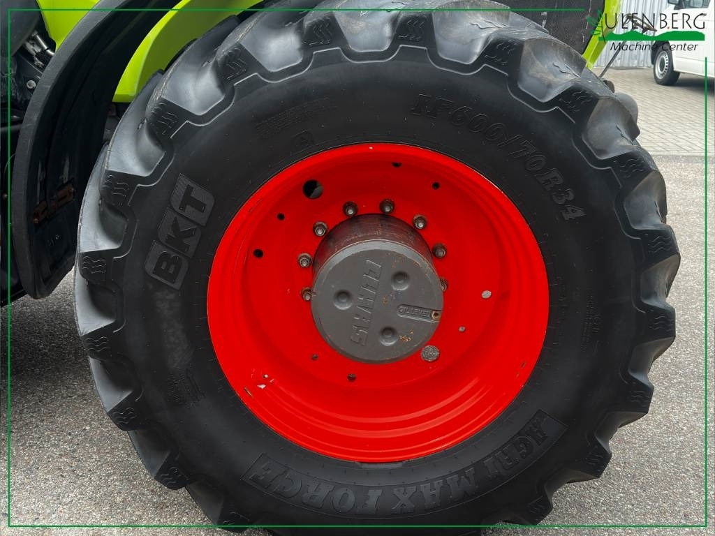 Tractor Claas Axion 950 Cmatic