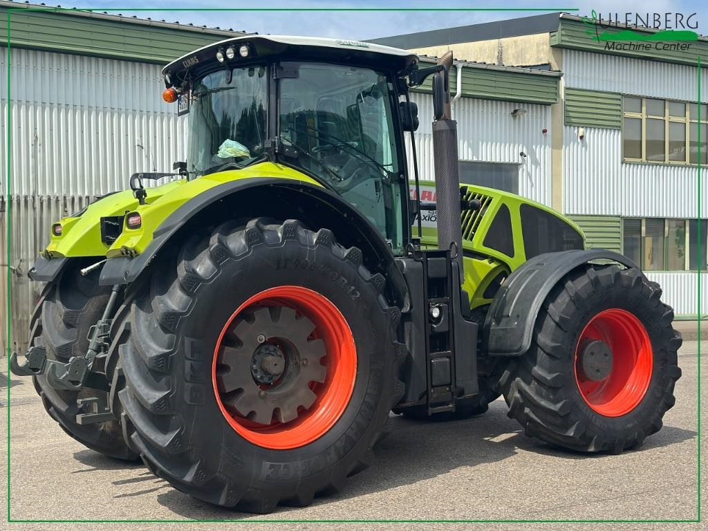 Tractor Claas Axion 950 Cmatic