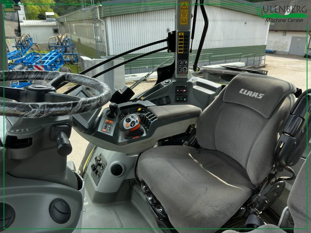 Tractor Claas Axion 950 Cmatic