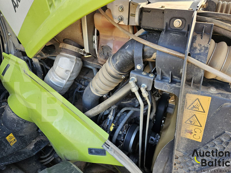 Tractor Claas Axion 960