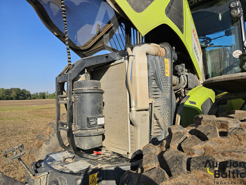 Tractor Claas Axion 960