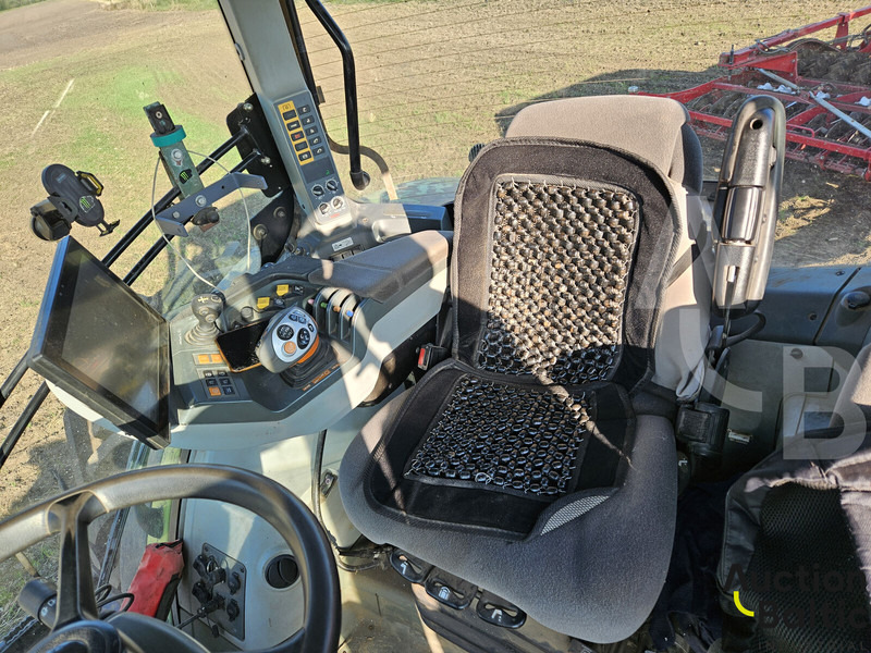 Tractor Claas Axion 960
