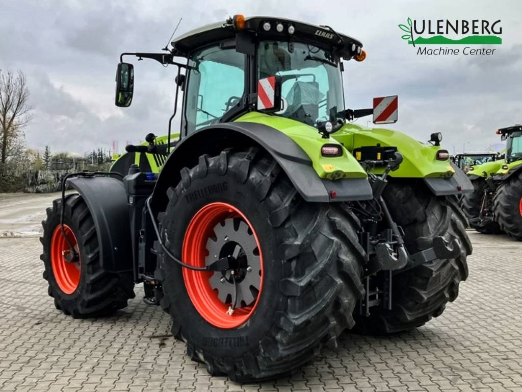 Tractor Claas Axion 960