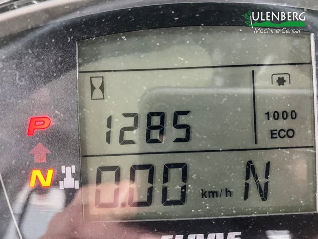 Tractor Claas Axion 960