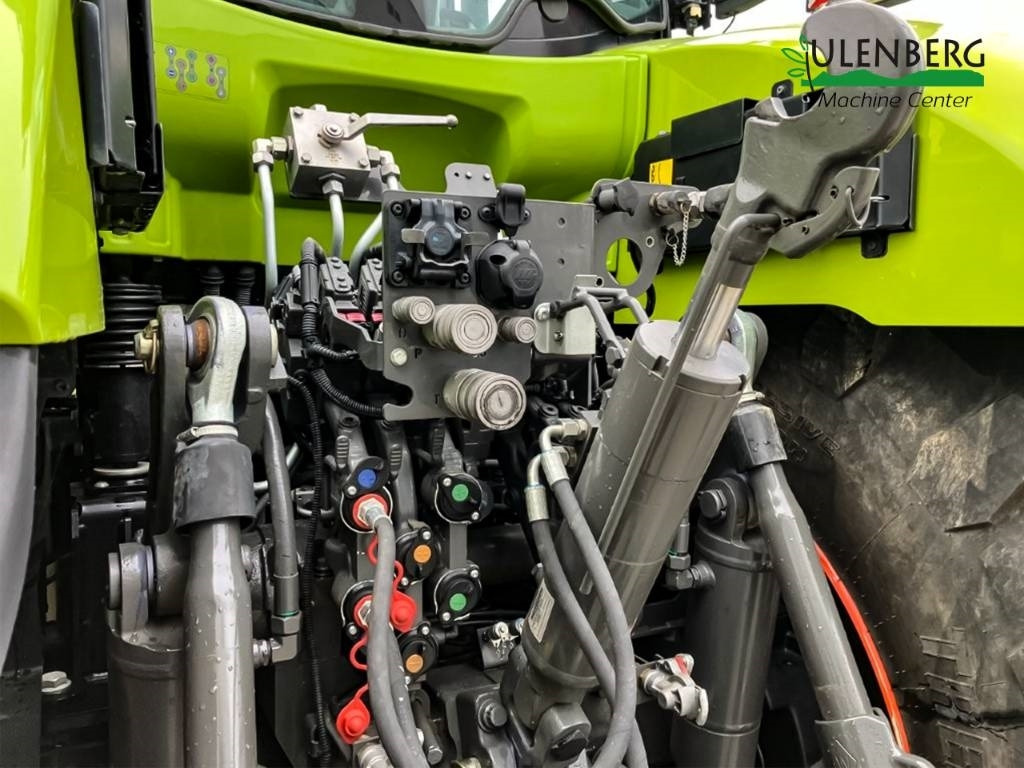 Tractor Claas Axion 960