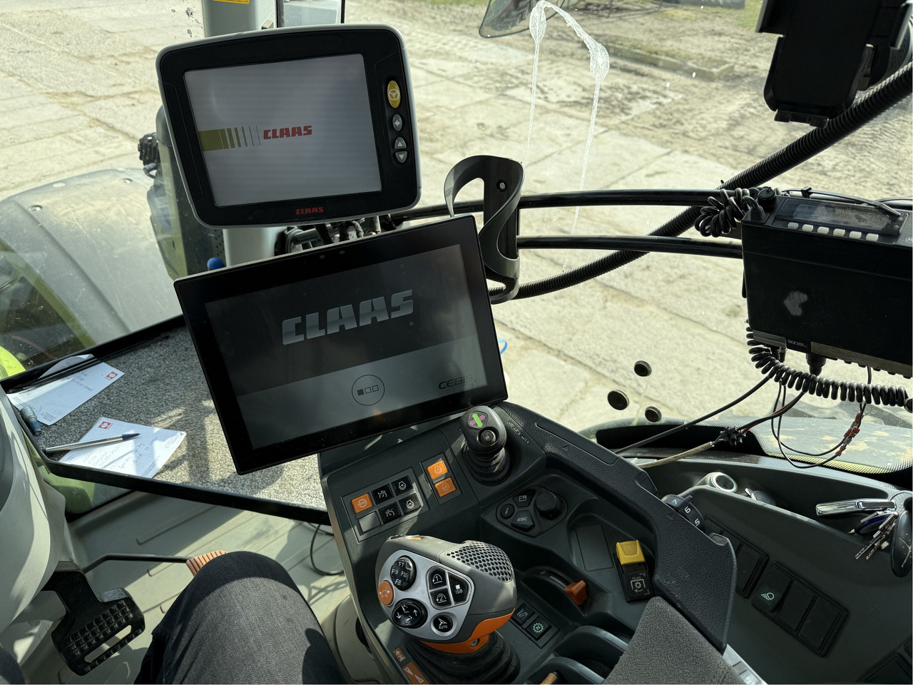 Tractor Claas Axion 960 C-Matic CEBIS