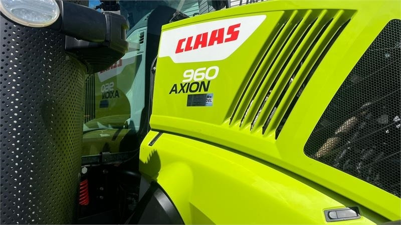 Tractor Claas Axion 960 Med GPS anlæg og stor dæk montering. Dan