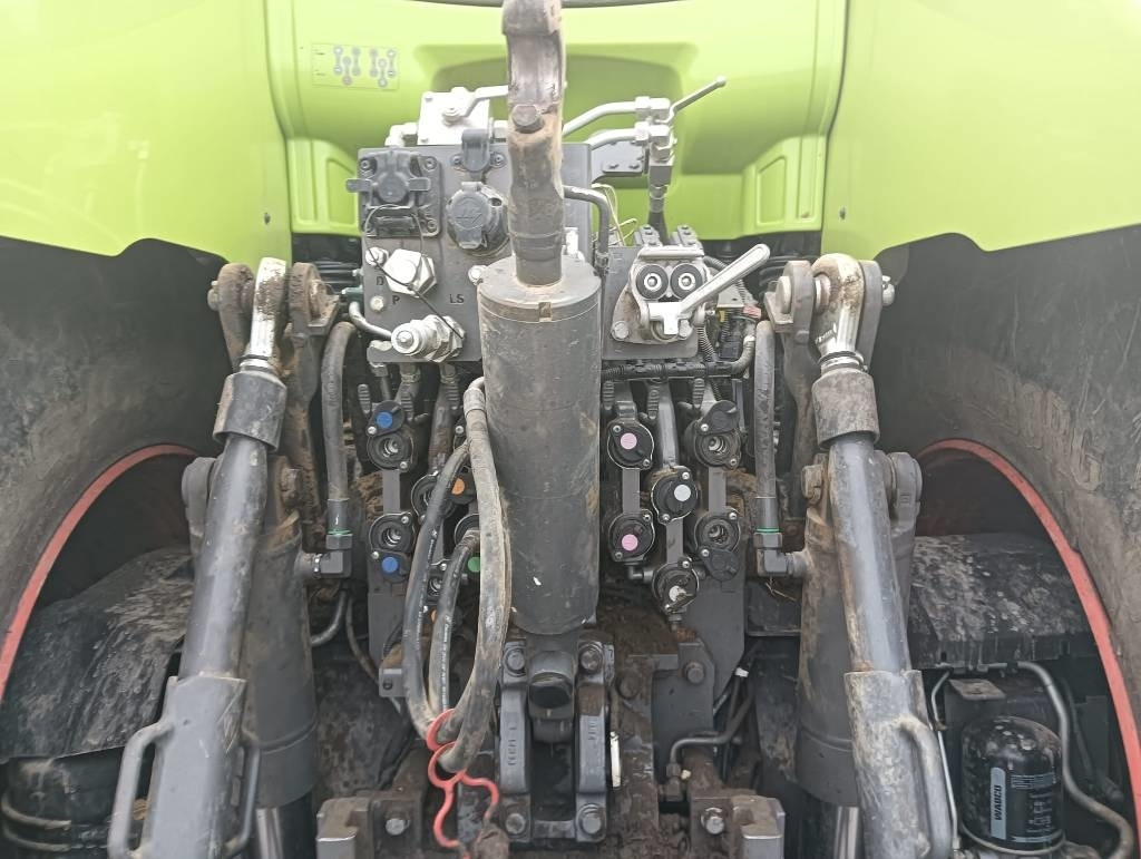 Tractor Claas Axion 960 cmatic