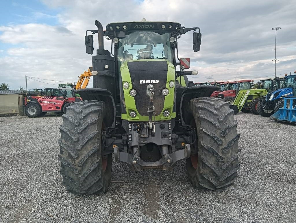 Tractor Claas Axion 960 cmatic