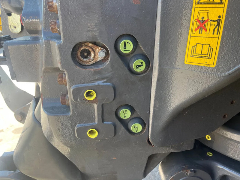 Tractor Claas Axion Axion 950 Cmatic VOL OPTIES!