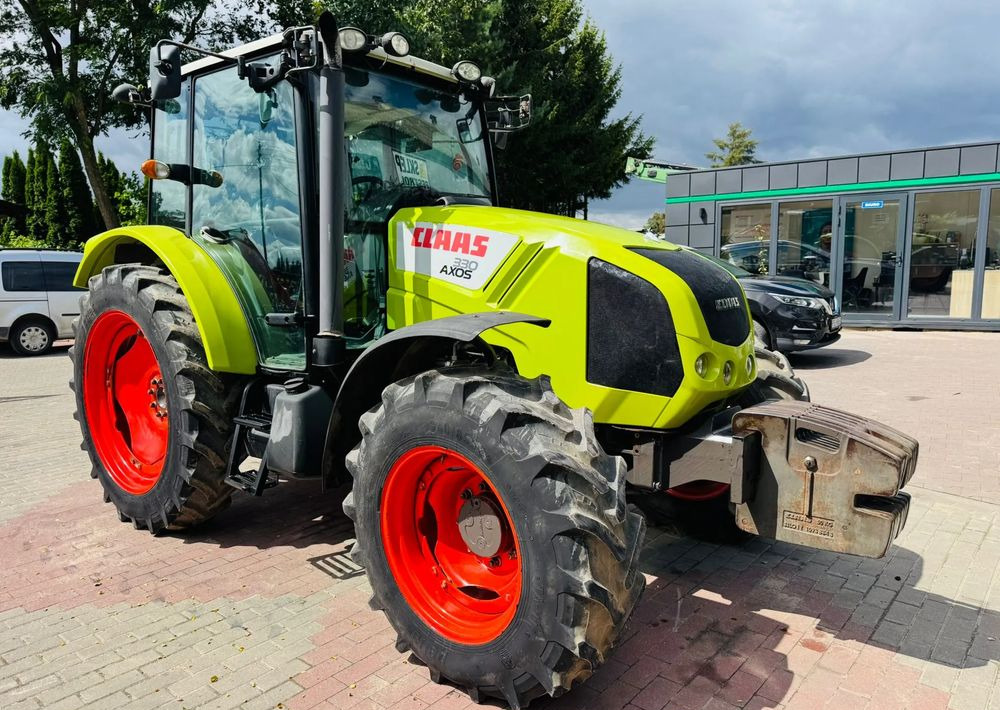 Tractor Claas Axos 330