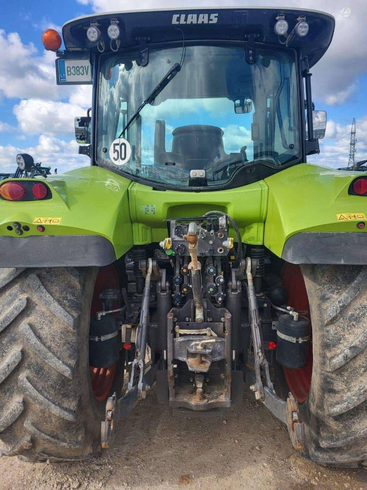 Tractor Claas Claas Arion 530