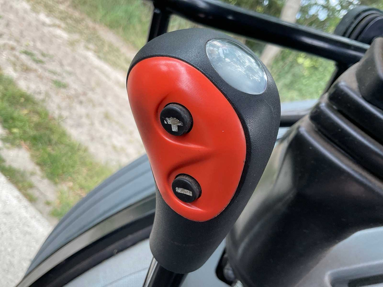 Tractor Claas Elios 210