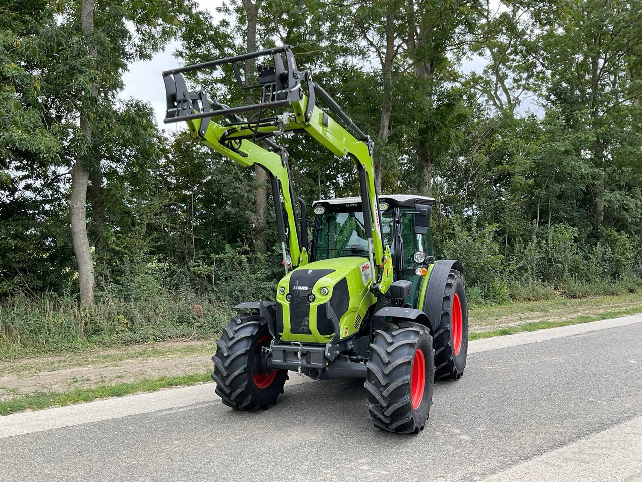 Tractor Claas Elios 210
