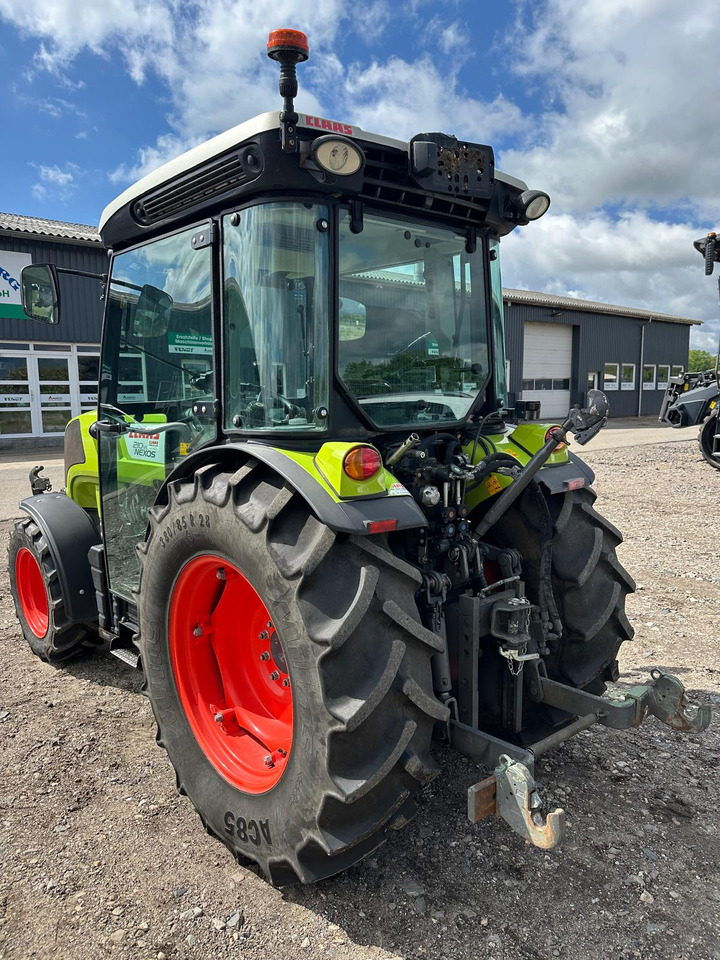 Tractor Claas Nexos 210 VL