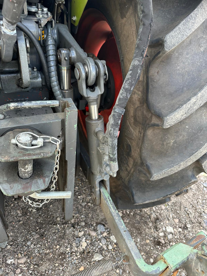 Tractor Claas Nexos 210 VL