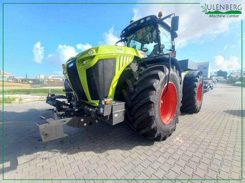 Tractor Claas XERION 5000