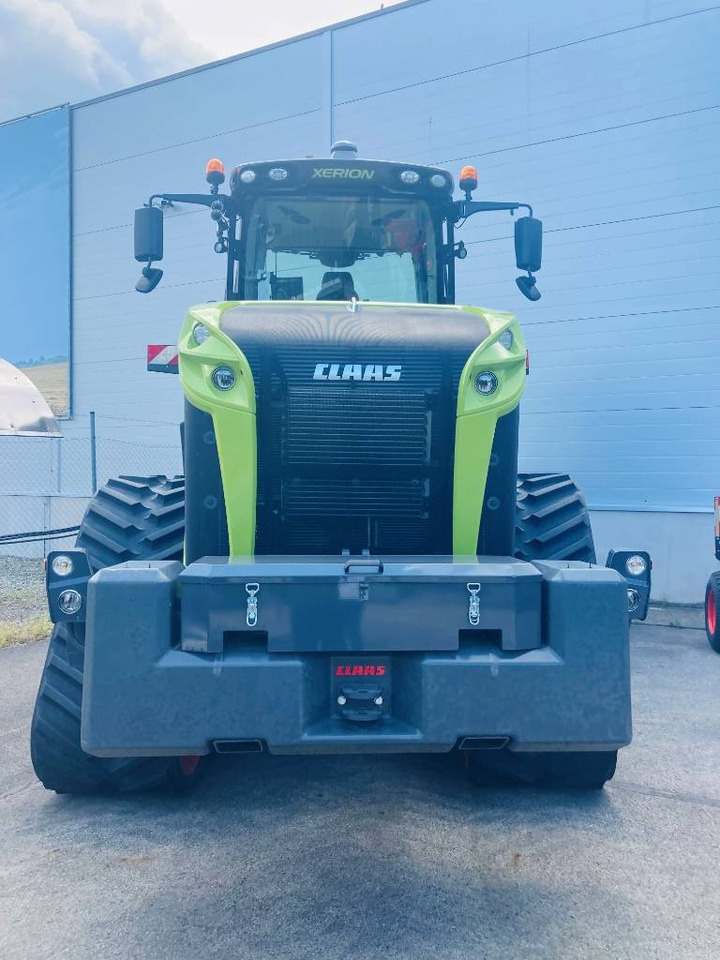 Tractor Claas XERION 5000 TRAC TS