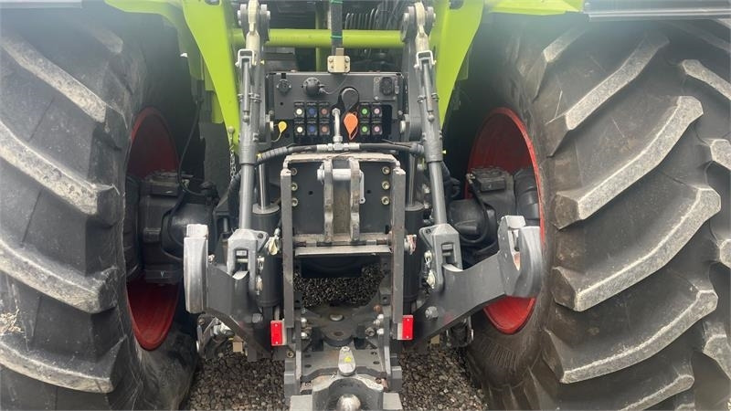 Tractor Claas XERION 5000 Trac. Med GPS anlæg. Ultimativ trækker