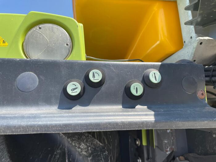 Tractor Claas Xerion 4000