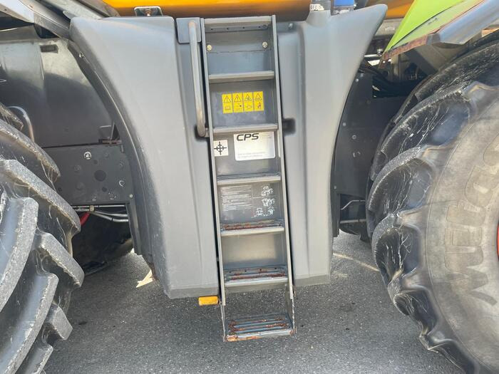 Tractor Claas Xerion 4000