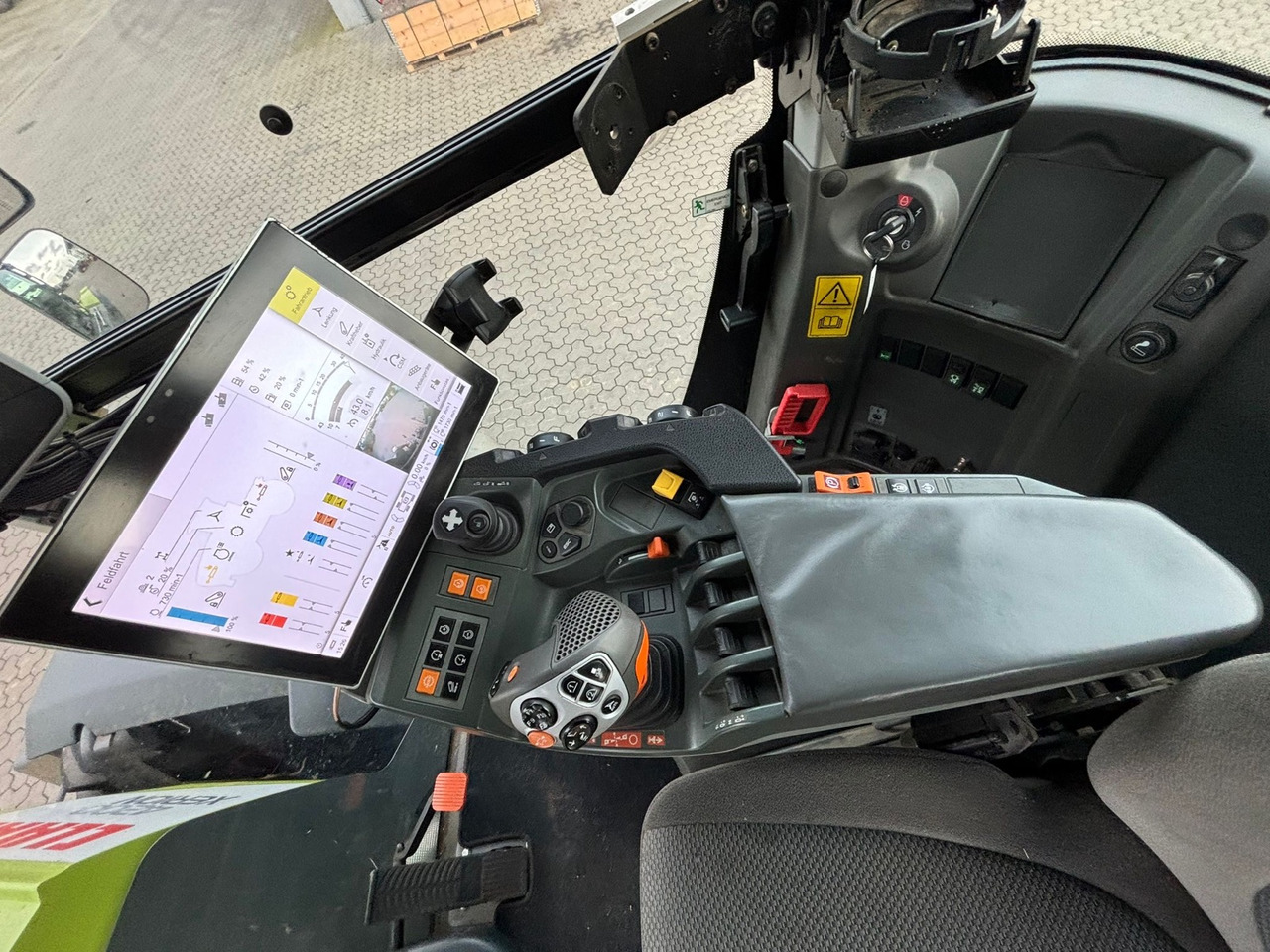 Tractor Claas Xerion 4200 Trac