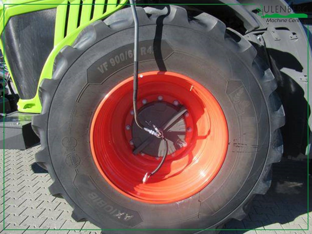 Tractor Claas Xerion 5000 Trac