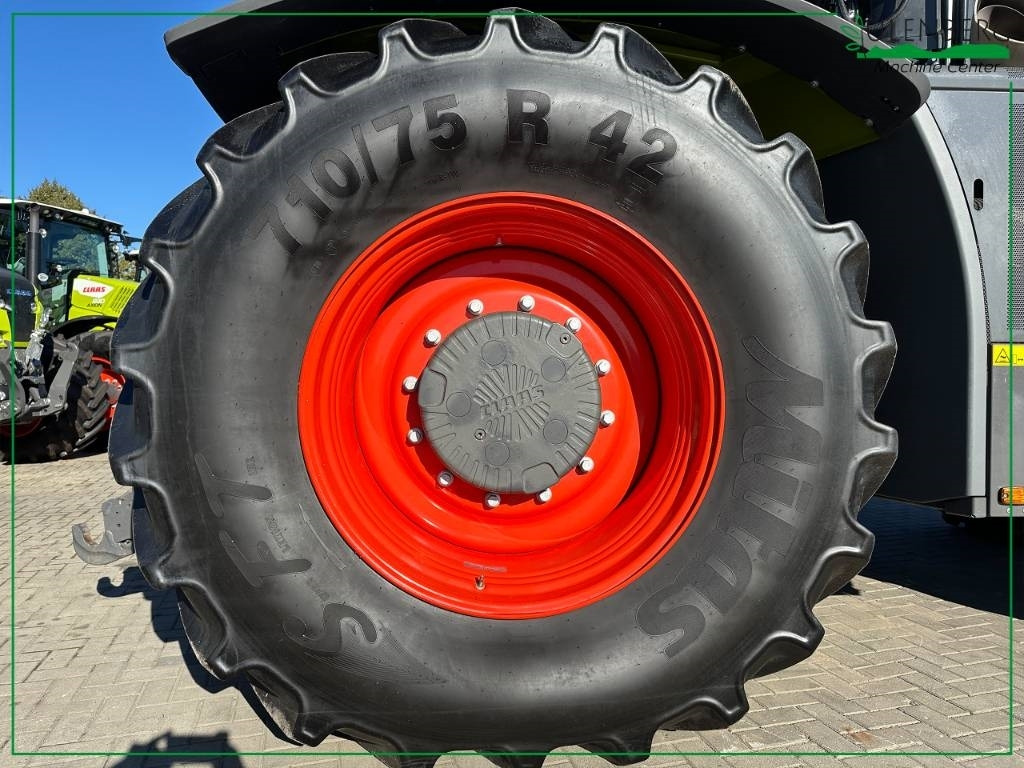 Tractor Claas Xerion 5000 VC