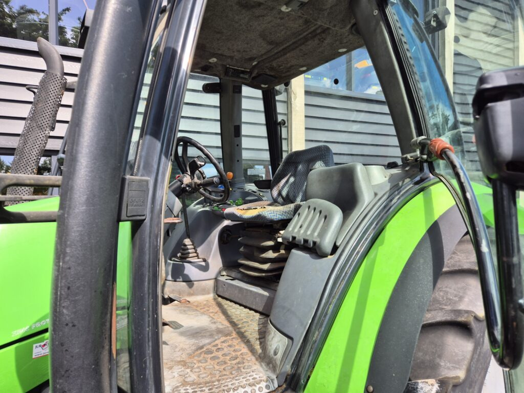 Tractor DEUTZ AGROTRON 85